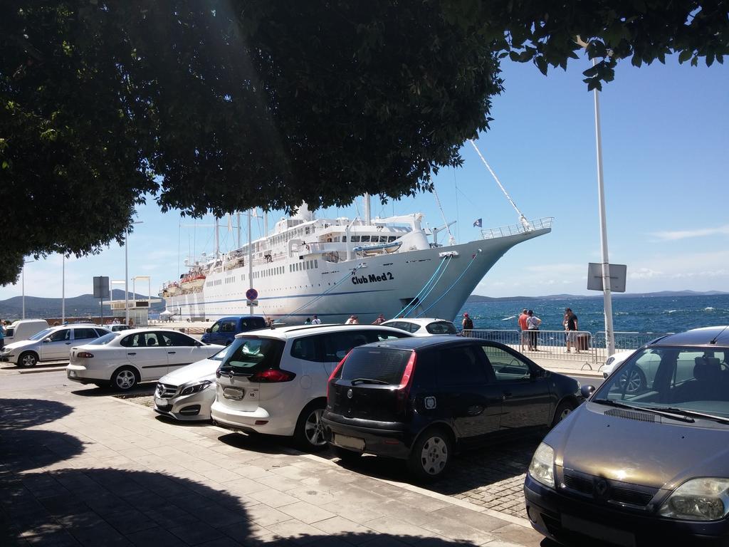 Guest House Lenny Rooms Zadar Exterior foto